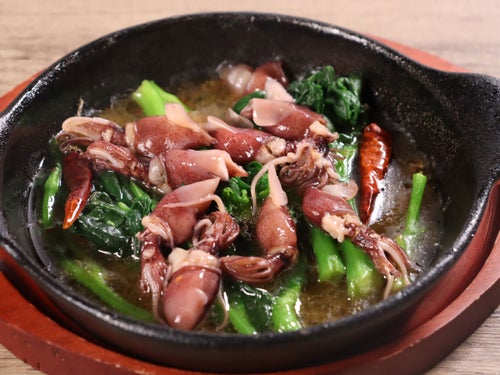 ホタルイカと菜の花のアヒージョ